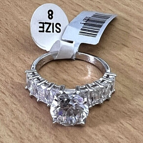925 Sterling Silver | CZ Luxury Solitaire Ring Women's Size 8 Rhodium Finish - Picture 11 of 17